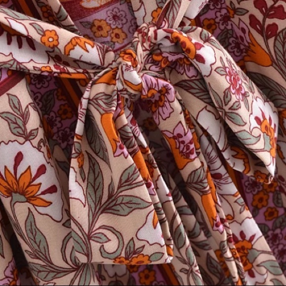 Wine Floral Bohemian Short Floral Kimono Wrap Top - Picture 6 of 12